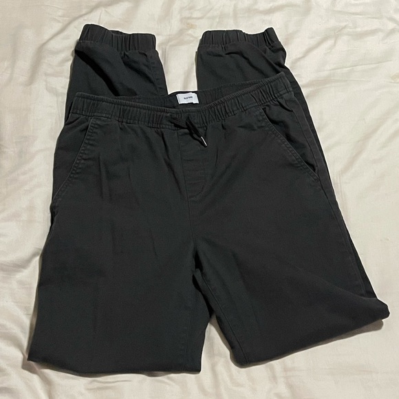Old Navy Other - NWOT boys khaki joggers